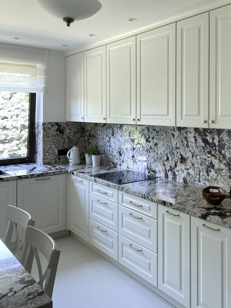 IMG 3777resize 768x1024